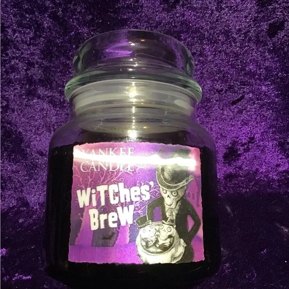 Yankee Candle Witches Brew Black Décor Candles for sale | eBay Yankee candle boney bunch witches brew single wick 12.5 oz large candle HTF main image 1